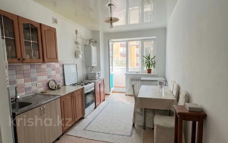 2-комнатная квартира · 61.7 м² · 2/5 этаж, мкр. Алтын орда за 21.5 млн ₸ в Актобе — фото 2