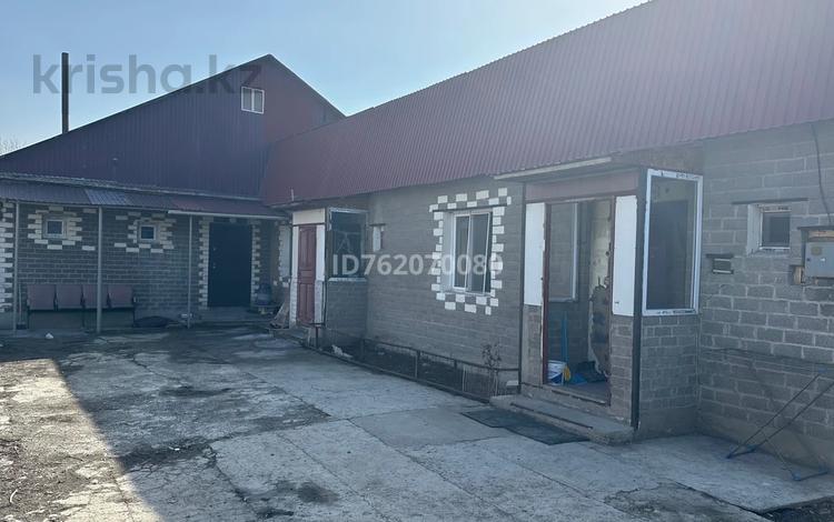 Жеке үй · 6 бөлме · 120 м² · 6 жүзд., Курманова 245 — Курманова-Сырттанова, бағасы: 26 млн ₸ в Талдыкоргане — фото 2