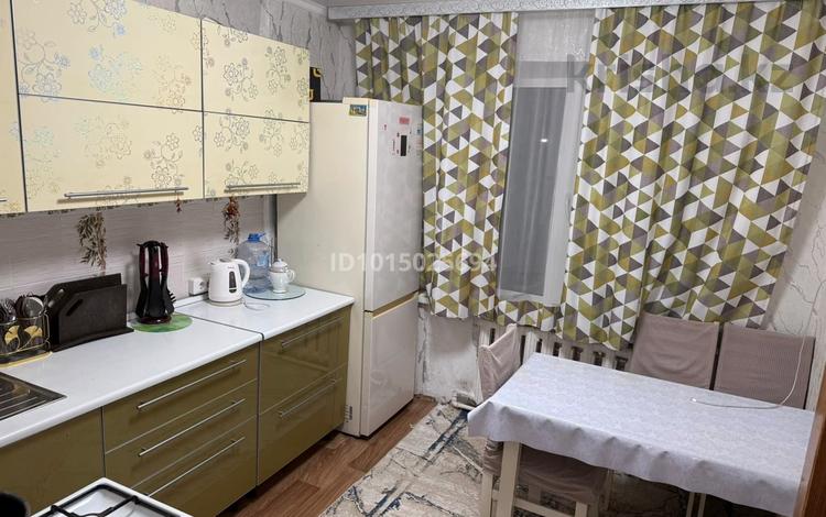 4-бөлмелі пәтер · 73 м² · 5/5 қабат, Юность 73, бағасы: 220 000 ₸ в Семее — фото 2