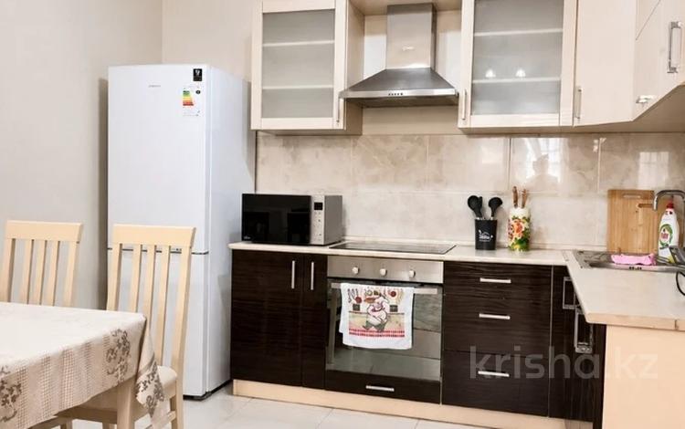 2-комнатная квартира · 63 м² · 8/18 этаж, Брусиловского — ЛУЧШЕЕ ПРЕДЛОЖЕНИЯ!!! ТО ЧТО ВЫ ИЩИТЕ за 38.5 млн ₸ в Алматы, Алмалинский р-н — фото 2