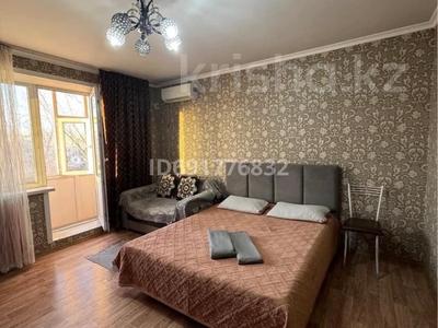 1-комнатная квартира · 40 м² · 5/9 этаж, Победы 16 — Поликлиника за 10 000 ₸ в Семее