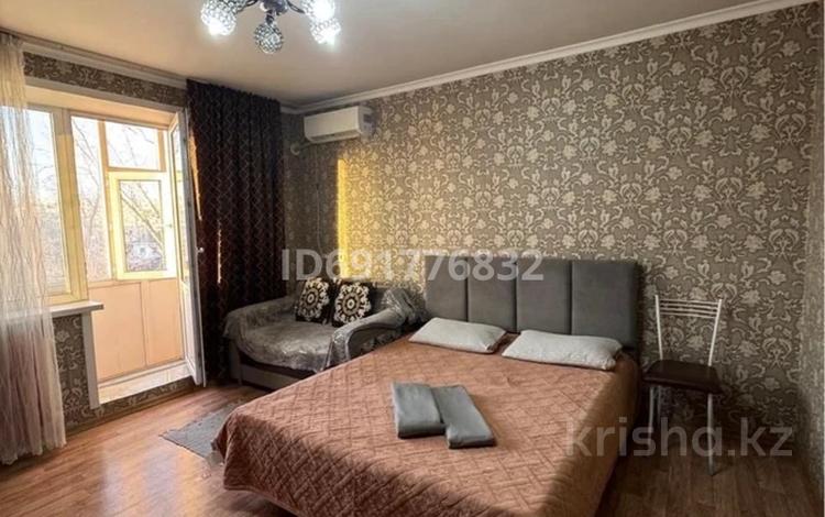 1-комнатная квартира · 40 м² · 5/9 этаж, Победы 16 — Поликлиника за 10 000 ₸ в Семее — фото 4