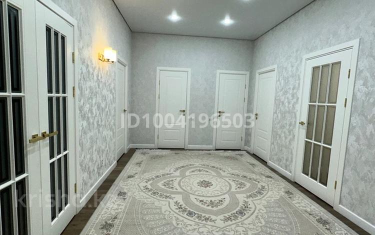 3-бөлмелі пәтер · 101 м² · 4/5 қабат, мкр. Алтын орда, Ораза Татеулы, бағасы: 41.5 млн 〒 в Актобе — фото 4