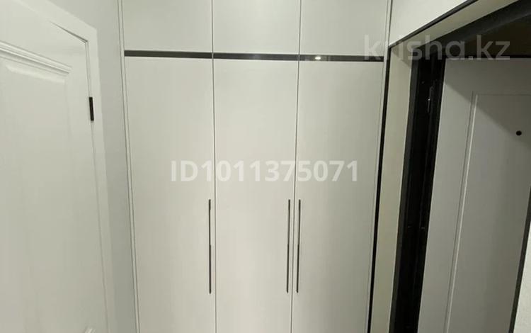 2-комнатная квартира · 41 м² · 12/12 этаж, М. Тынышбайулы 5 за 21.3 млн ₸ в Астане, Сарайшык р-н — фото 20