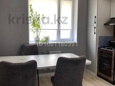 2-бөлмелі пәтер · 55.5 м² · 3/3 қабат, 32В мкр 13, бағасы: 20 млн 〒 в Актау