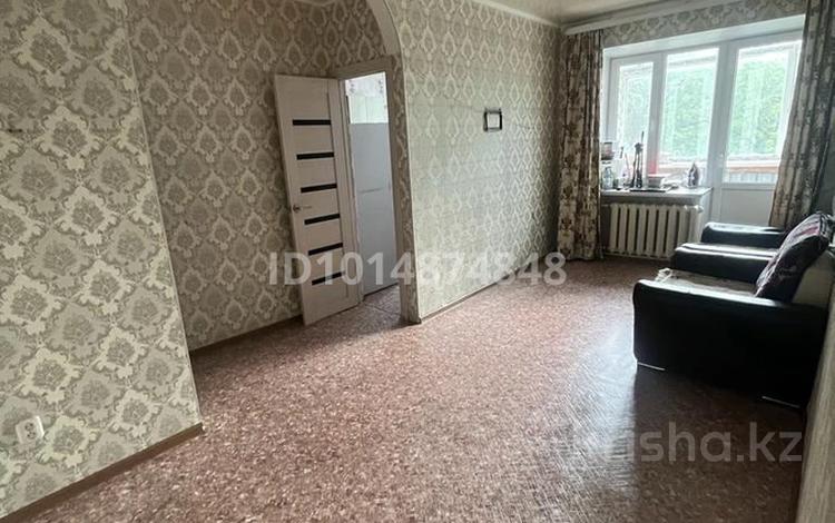 3-комнатная квартира · 52 м² · 3/4 этаж, назарбаева за 15.5 млн ₸ в Уральске — фото 2