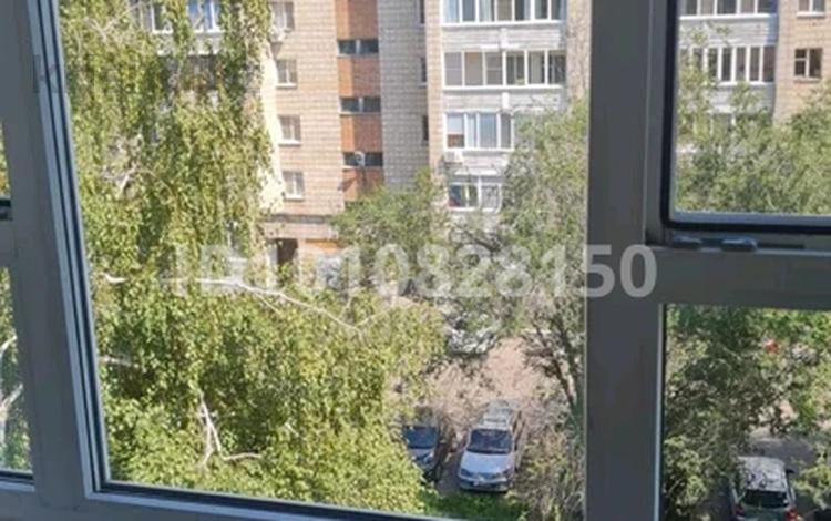 1-бөлмелі пәтер · 35 м² · 5/5 қабат, Набережная им. Славского 46, бағасы: 18.3 млн ₸ в Усть-Каменогорске — фото 2