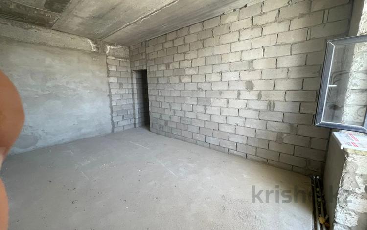 2-комнатная квартира · 80 м² · 11/12 этаж, 18 мкр 11 за 27 млн ₸ в Актау, 18-й мкр  — фото 3