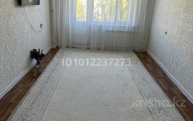 3-комнатная квартира · 57.5 м² · 3/5 этаж, мкр. Привокзальный-5 24 за 20 млн ₸ в Атырау, мкр Авангард-2 — фото 2
