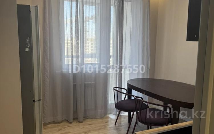 1-комнатная квартира · 41 м² · 10/20 этаж, Жумекен Нажимеденов 33 за 250 000 ₸ в Астане, Сарайшык р-н — фото 5