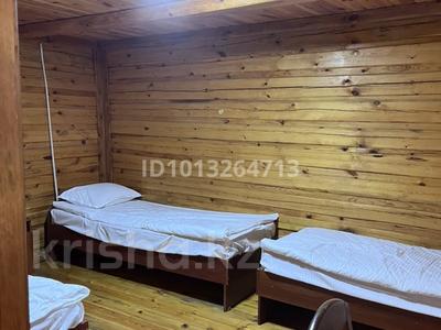 Жеке үй · 2 бөлме · 45 м², Жумабаева 18, бағасы: 30 000 ₸ в Бурабае