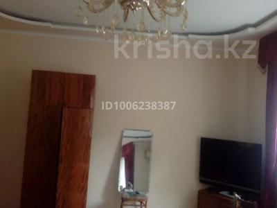 Отдельный дом · 10 комнат · 200 м² · 8 сот., улица Диваева за 75 млн 〒 в Шымкенте, Аль-Фарабийский р-н