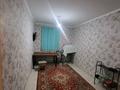 3-бөлмелі пәтер · 65 м² · 2/2 қабат, 1 мкрн 33 — Школа, центральный музей, бағасы: 3.4 млн ₸ в Курыке — фото 6