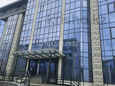 4-бөлмелі пәтер · 161.8 м² · 3/5 қабат, Акселеу Сейдембек 105/6, бағасы: 135 млн ₸ в Алматы, Наурызбайский р-н