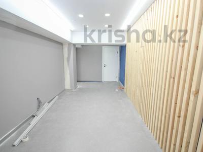 Свободное назначение, офисы, магазины и бутики, склады, салоны красоты, медцентры и аптеки, образование, развлечения, конференц-залы, кабинеты и рабочие места, студии · 150 м² за 1 млн 〒 в Алматы, Медеуский р-н