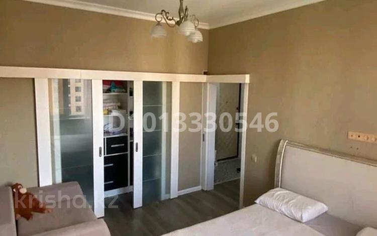 2-бөлмелі пәтер · 40 м² · 6/8 қабат, Кабанбай Батыра 58Б, бағасы: 32 млн ₸ в Астане, Есильский р-н — фото 2