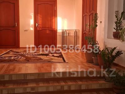 Отдельный дом · 8 комнат · 359 м² · 7.1 сот., Апсеметова 34 — Сулейманова-желтоксан за 90 млн 〒 в Таразе