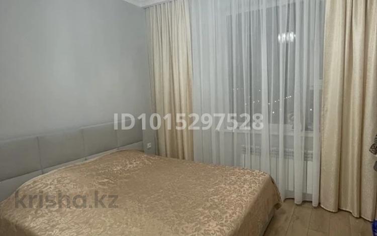 2-комнатная квартира · 50 м² · 4/9 этаж, Кабанбай батыра 64 — Рыскулова за 300 000 ₸ в Астане, Есильский р-н — фото 2