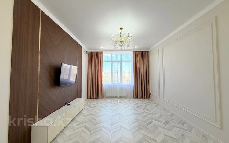 2-бөлмелі пәтер · 70.2 м² · 4/7 қабат, Керей и Жанибек хандар — БЕЗ КОМИССИИ ДЛЯ ПОКУПАТЕЛЯ, бағасы: 63 млн ₸ в Астане, Есильский р-н — фото 2