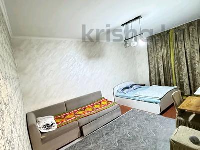 1-комнатная квартира · 40 м² · 2/5 этаж, мкр Север 12 за 10 000 ₸ в Шымкенте, Аль-Фарабийский р-н