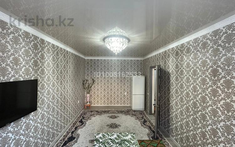 2-комнатная квартира · 36 м² · 1/4 этаж, Алдиярова 74а — 2 школы за 15 млн ₸ в Шымкенте, Енбекшинский р-н — фото 3