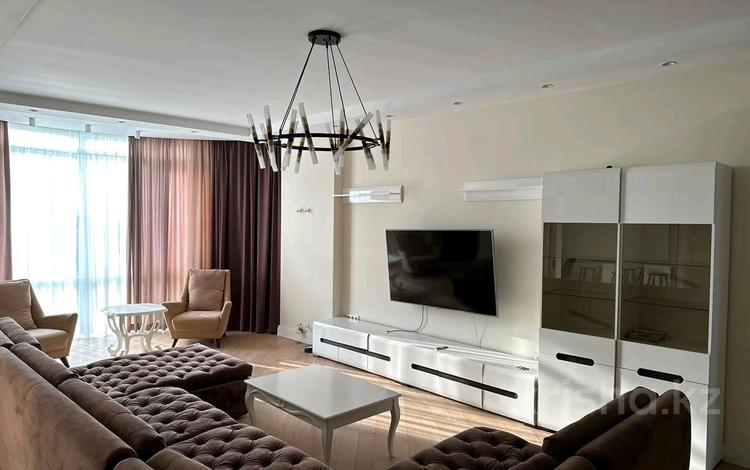4-комнатная квартира · 188 м² · 9/9 этаж, Богенбай батыра 81 — зенкова за 206 млн ₸ в Алматы, Медеуский р-н — фото 2