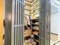 4-комнатная квартира · 200 м² · 3/4 этаж, Шаймерденова за 235 млн ₸ в Алматы, Бостандыкский р-н — фото 2