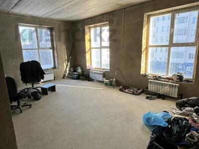 4-бөлмелі пәтер · 136 м² · 2/5 қабат, мкр Юго-Восток, мкр Юго-Восток, мкр Орбита 16/9, бағасы: ~ 55.9 млн ₸ в Караганде, Казыбек би р-н