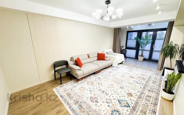 4-бөлмелі пәтер · 100 м² · 1/5 қабат, мкр Самал-2, бағасы: 125 млн ₸ в Алматы, Медеуский р-н — фото 2