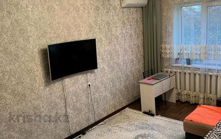2-комнатная квартира, 56 м², 2/9 этаж, мкр Жетысу-2 за 42.5 млн 〒 в Алматы, Ауэзовский р-н — фото 2