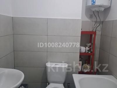 1-комнатная квартира · 38 м² · 2/25 этаж, Водник 1 14Б — Болница Школа рядом и есть Базар за 20 млн 〒 в Боралдае (Бурундай), мкр Водник-1