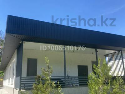 Отдельный дом · 6 комнат · 220 м² · 7.3 сот., мкр Каменское плато 52 за 145 млн 〒 в Алматы, Медеуский р-н