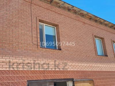 Отдельный дом · 8 комнат · 220 м², Крепостная 1 за 500 000 〒 в 