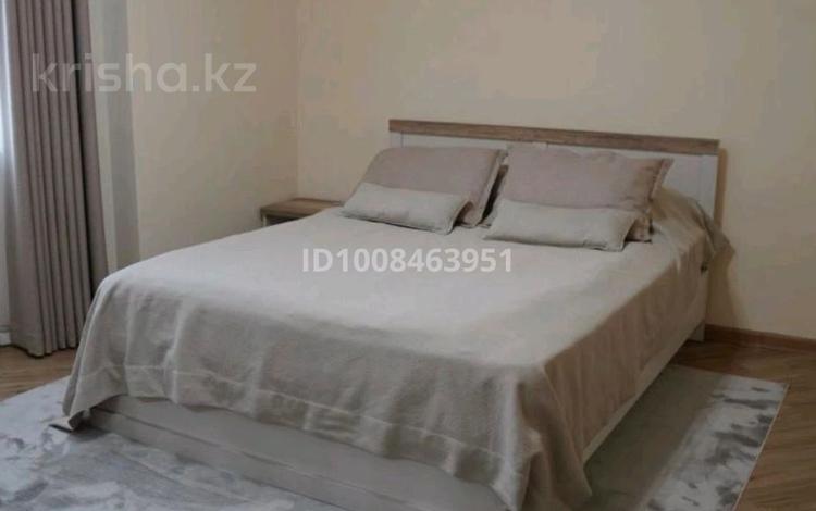 3-бөлмелі пәтер · 118 м² · 11/23 қабат, Кабанбай батыра 87, бағасы: 850 000 ₸ в Алматы, Алмалинский р-н — фото 19