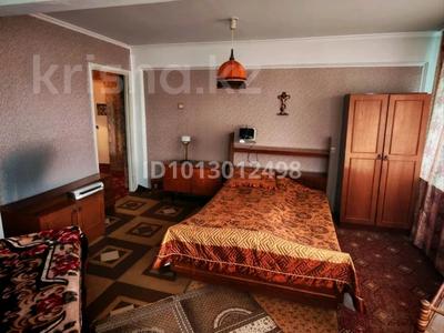 2-комнатная квартира · 63 м² · 5/5 этаж, Утепова 13 — Магазин Достык, кшт за 25 млн ₸ в Усть-Каменогорске