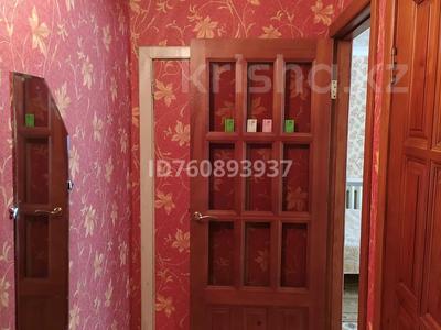 1-комнатная квартира · 32 м² · 1/5 этаж, Ленина — Ленина-Горняков за 6 000 ₸ в Рудном