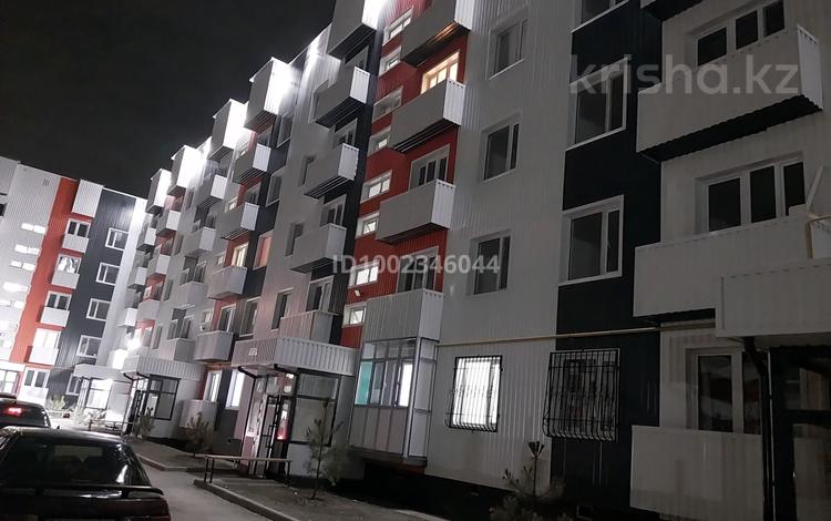 2-бөлмелі пәтер · 50 м² · 2/5 қабат, Улы дала 117 — Сулейманова, бағасы: 17.8 млн ₸ в Таразе — фото 2