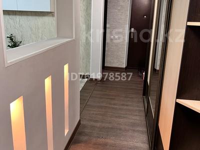 1-бөлмелі пәтер · 63 м² · 6/10 қабат, Славского 22 — Ауэзова, бағасы: 15 000 ₸ в Усть-Каменогорске, Ульбинский