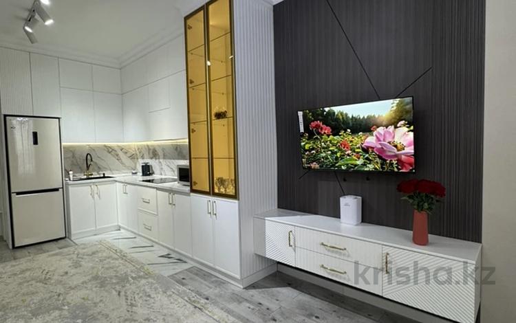 2-комнатная квартира · 54 м² · 4/14 этаж, мкр Северо-Запад, Толеметова 64 за 18 000 ₸ в Шымкенте, Абайский р-н — фото 2