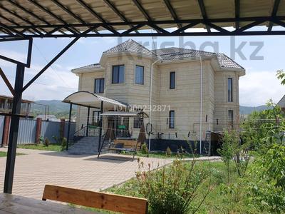 Продажа домов и дачи в Алматинской обл.: Отдельный дом · 8 комнат · 290 м² · 8 сот., Алтай 23 — Заезд со стороны ул.Жайлау за 99 млн 〒 Отдельный дом · 8 комнат · 290 м² · 8 сот., Алтай 23 — Заезд со стороны ул.Жайлау за 99 млн 〒 в Туздыбастау (Калинино)