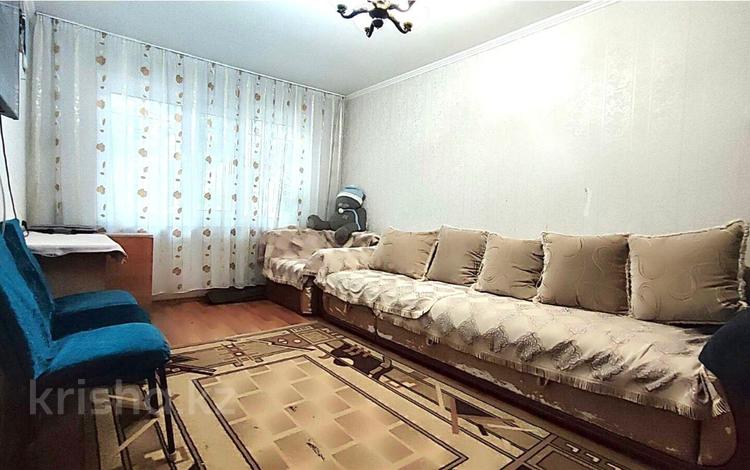2-комнатная квартира · 44.5 м² · 1/5 этаж, Майкудук, 16й микрорайон за 9.5 млн ₸ в Караганде, Алихана Бокейханова р-н — фото 2