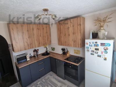 3-бөлмелі пәтер · 64.2 м² · 1/5 қабат, Юность, бағасы: 25 млн ₸ в Семее