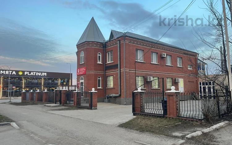 Еркін, кеңселер, дүкендер мен бутиктер, сұлулық салондары, медорталықтар мен дәріханалар, білім орталықтары, ойын-сауық · 730 м², бағасы: 350 млн ₸ в Костанае — фото 2