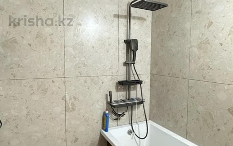 1-бөлмелі пәтер · 40 м² · 1/5 қабат, Восток-3 ш/а. 17, бағасы: 10 млн ₸ в Караганде, Алихана Бокейханова р-н — фото 2