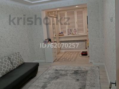 2-бөлмелі пәтер · 56 м² · 2/5 қабат, 14-й мкр 40, бағасы: 200 000 〒 в Актау