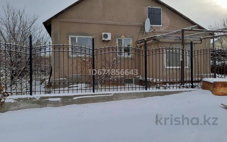 Отдельный дом • 6 комнат • 195 м² • 8.25 сот., Западный район за 42 млн 〒 в Сатпаев — фото 2