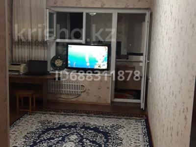 2-бөлмелі пәтер, 50 м², 4/9 қабат, 14-й мкр 47 — 15 школа, бағасы: 12 млн 〒 в Актау, 14-й мкр