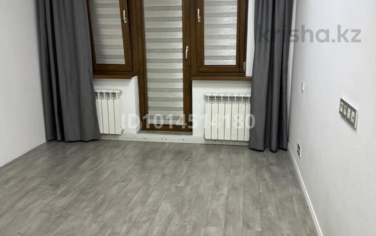 1-комнатная квартира · 32 м² · 2/4 этаж, мкр №3 за 200 000 ₸ в Алматы, Ауэзовский р-н — фото 2