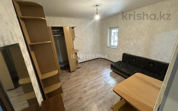 1-бөлмелі пәтер · 16 м², мкр Достык 1 — Абая яссауи, бағасы: 150 000 ₸ в Алматы, Ауэзовский р-н — фото 2