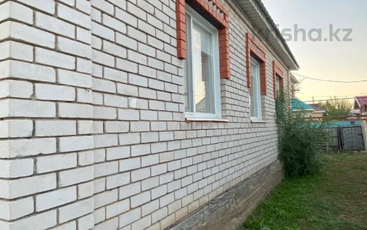 Жеке үй · 3 бөлме · 185.2 м² · 8 жүзд., мкр Жастар 2, Саяхат 1, бағасы: 28 млн ₸ в Актобе, жилой массив Жанаконыс — фото 14